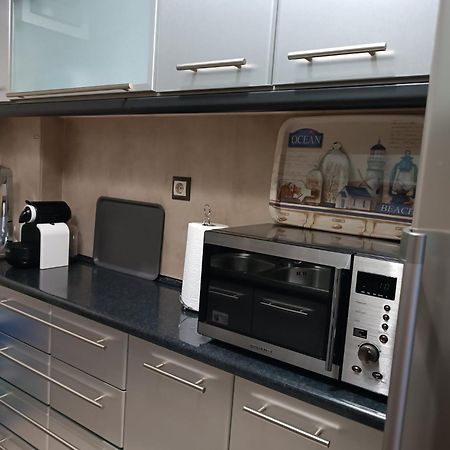 Cosy Apartment On Dragon Street أثينا المظهر الخارجي الصورة