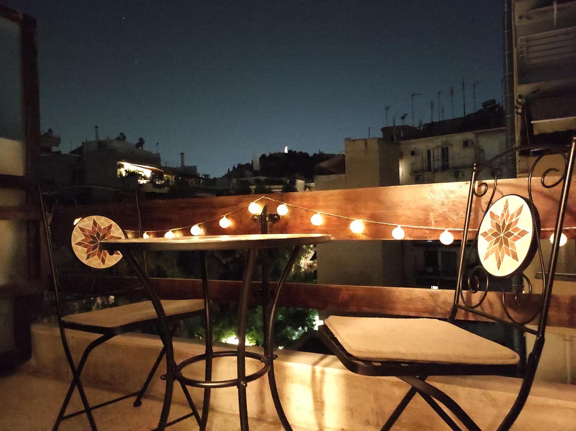 Cosy Apartment On Dragon Street أثينا المظهر الخارجي الصورة