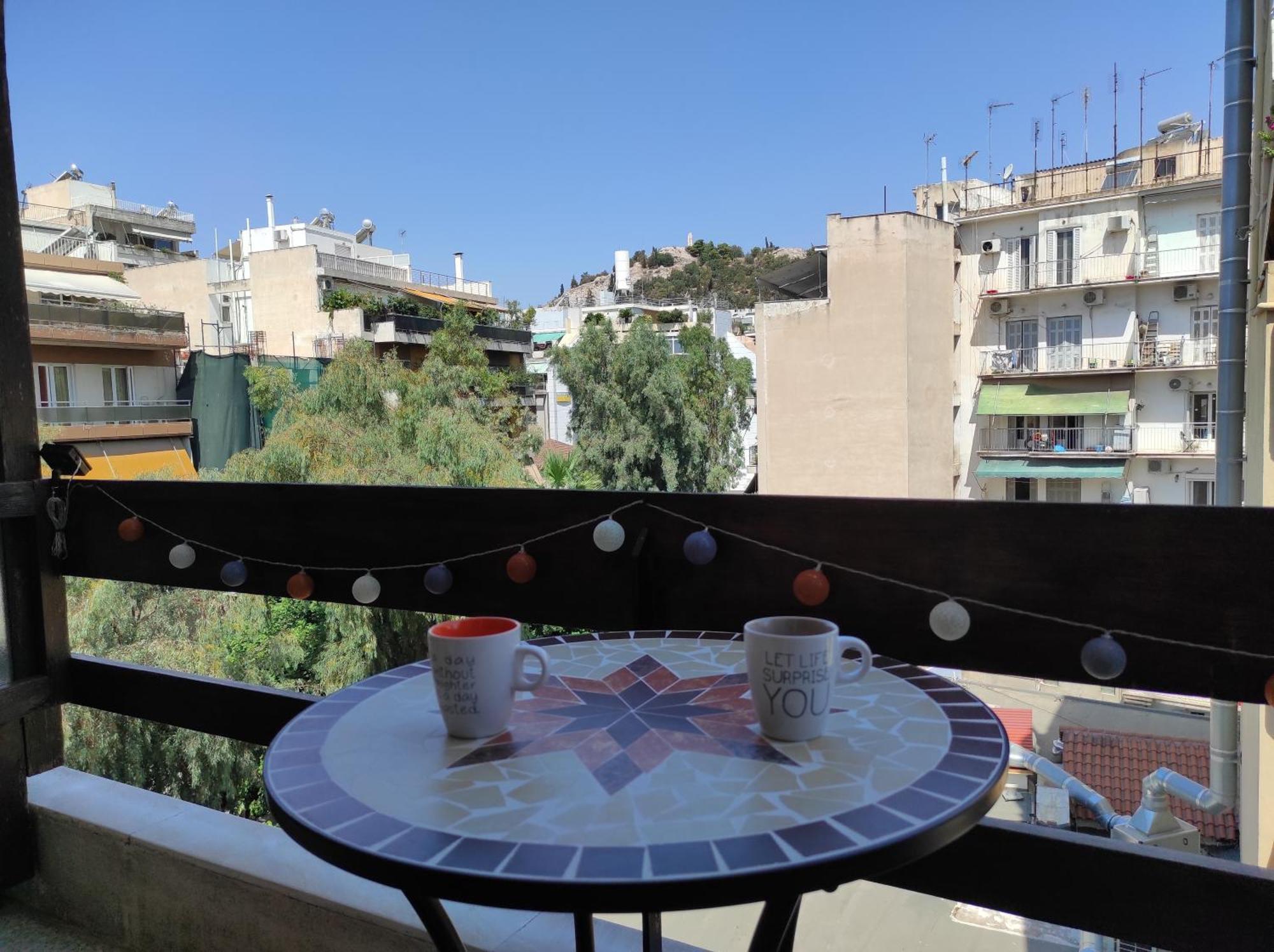 Cosy Apartment On Dragon Street أثينا المظهر الخارجي الصورة