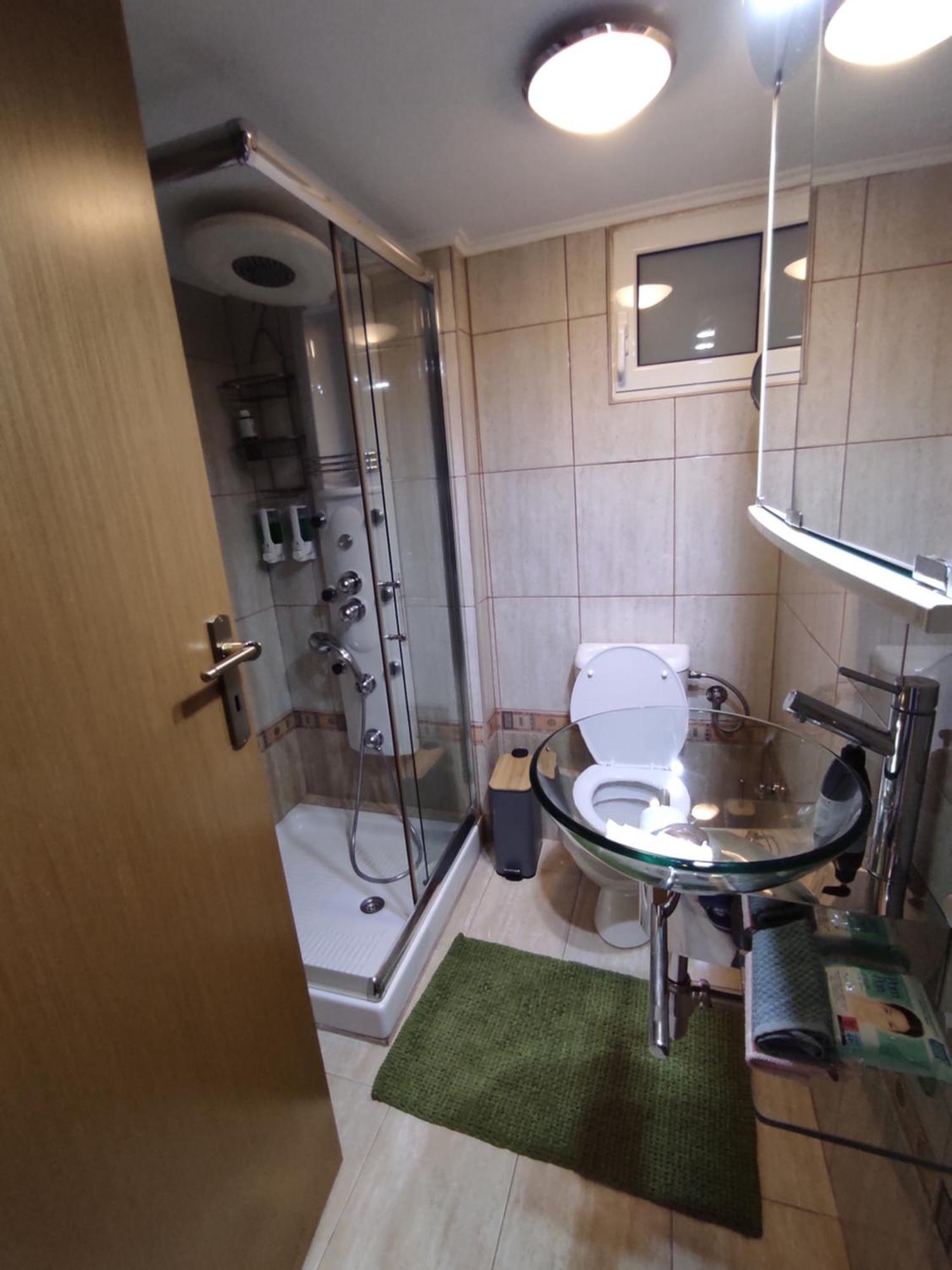 Cosy Apartment On Dragon Street أثينا المظهر الخارجي الصورة